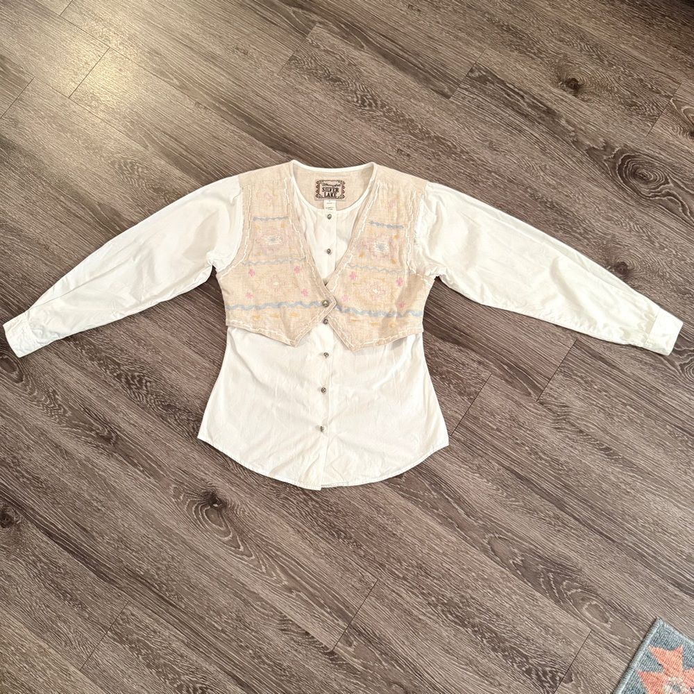 Vintage-Inspired White Button-Front Blouse with Cream Embroidered Vest